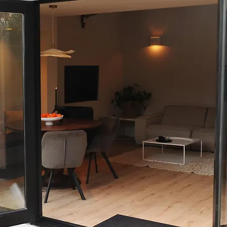 Studio Studler 度假居 *